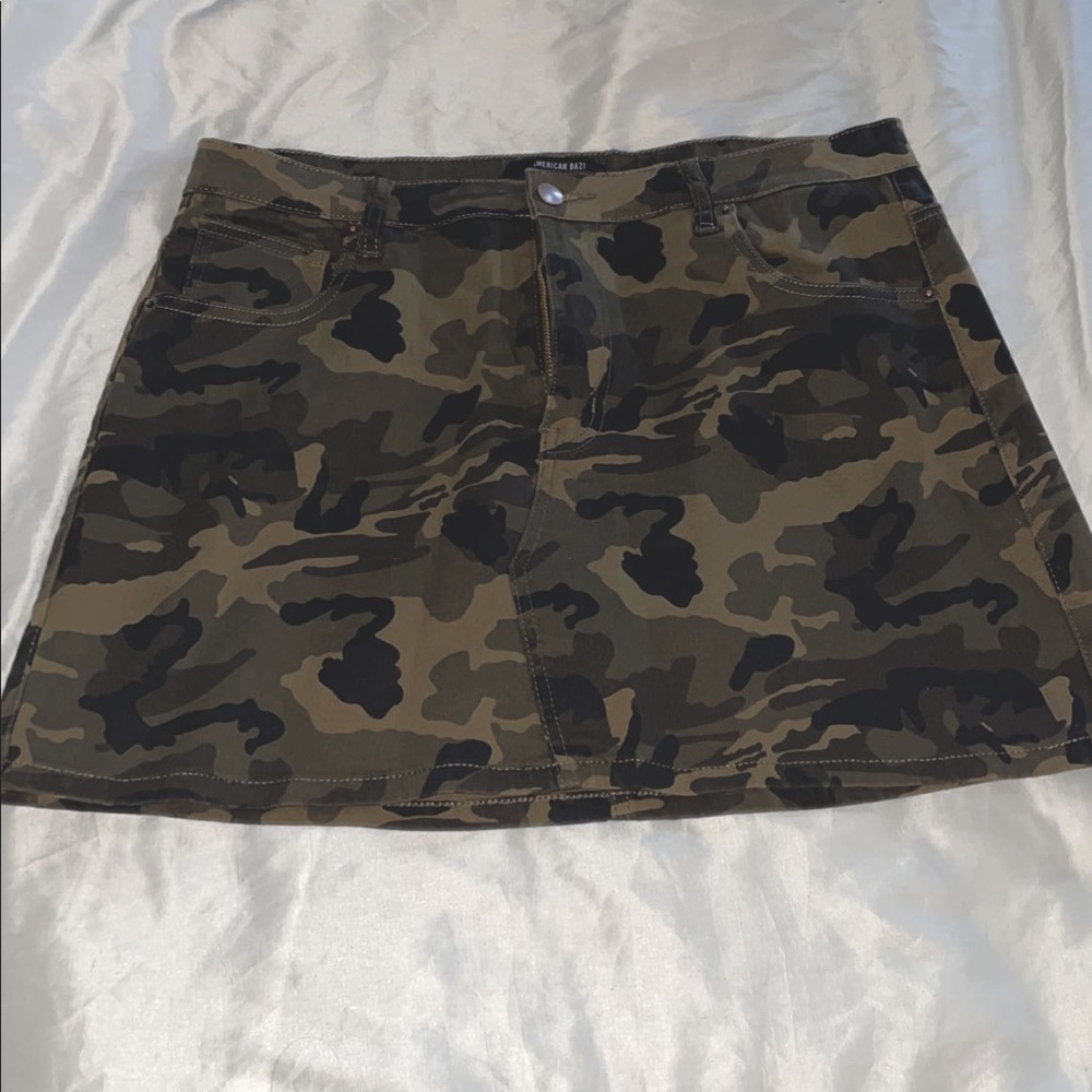 High rise mini skirt